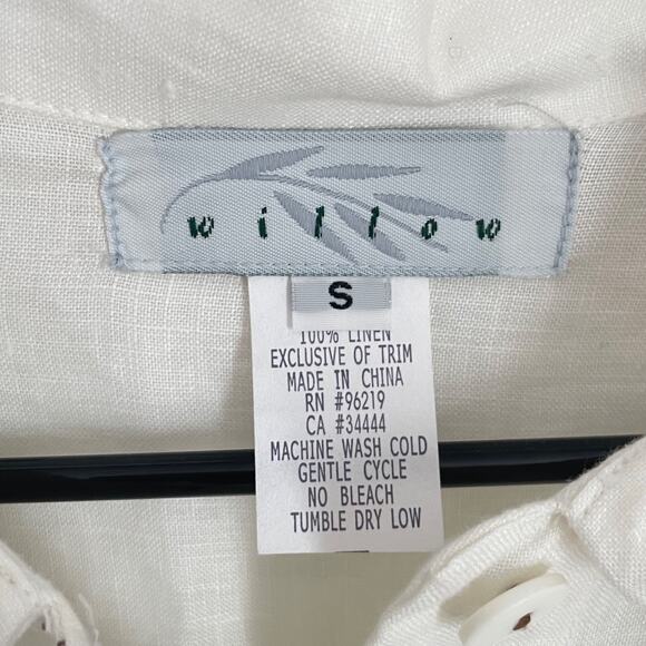 Linen Button Down Blouse S White Boxy Minimalist Coastal Stitch Trim NWT Capsule - Picture 4 of 8